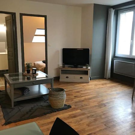 Logement A Brive, Proche Centre-Ville Et Gare, Avec Climatisation - Internet Fibre - Stationnements Gratuit Ngoại thất bức ảnh