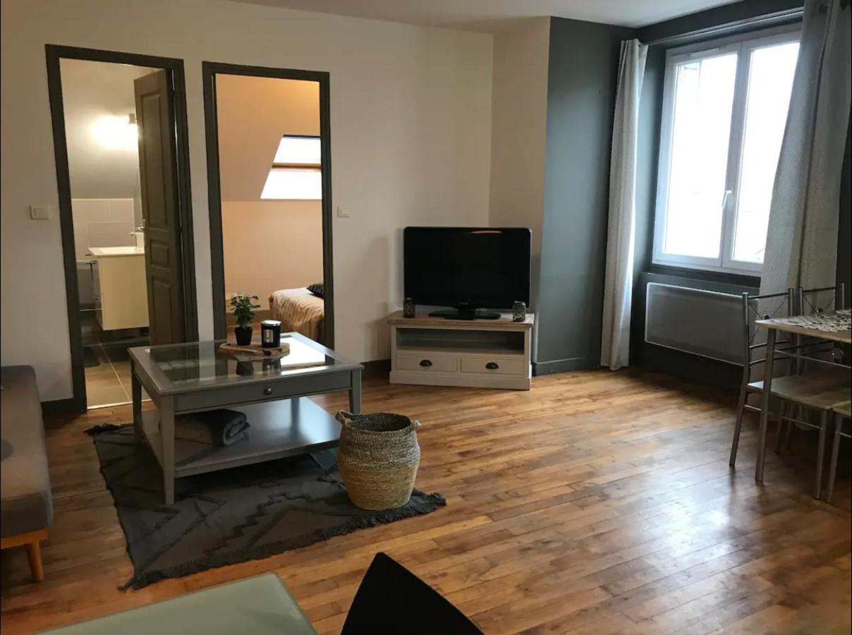 Logement A Brive, Proche Centre-Ville Et Gare, Avec Climatisation - Internet Fibre - Stationnements Gratuit Ngoại thất bức ảnh